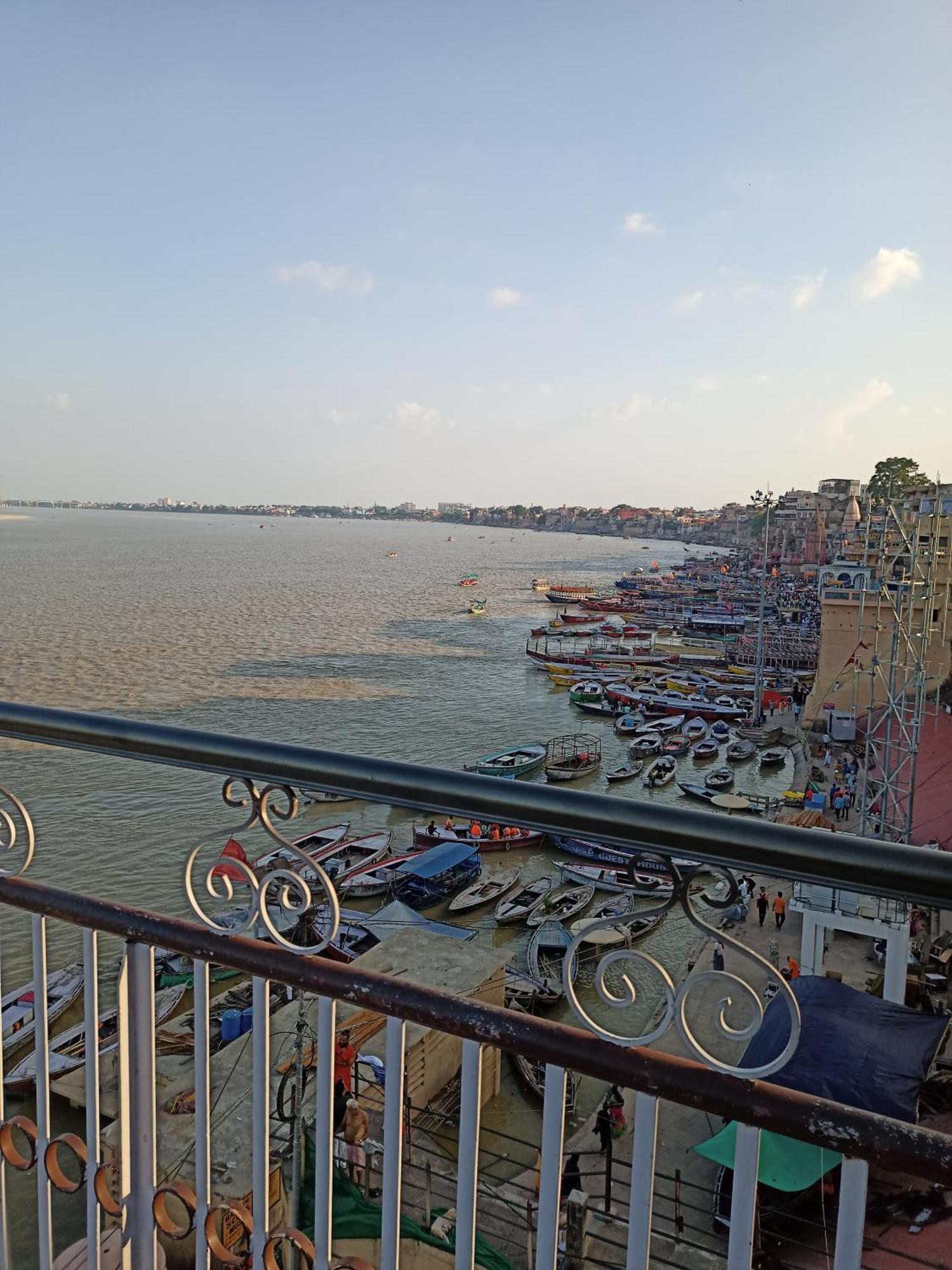 Hotel Alka Varanasi Exterior foto