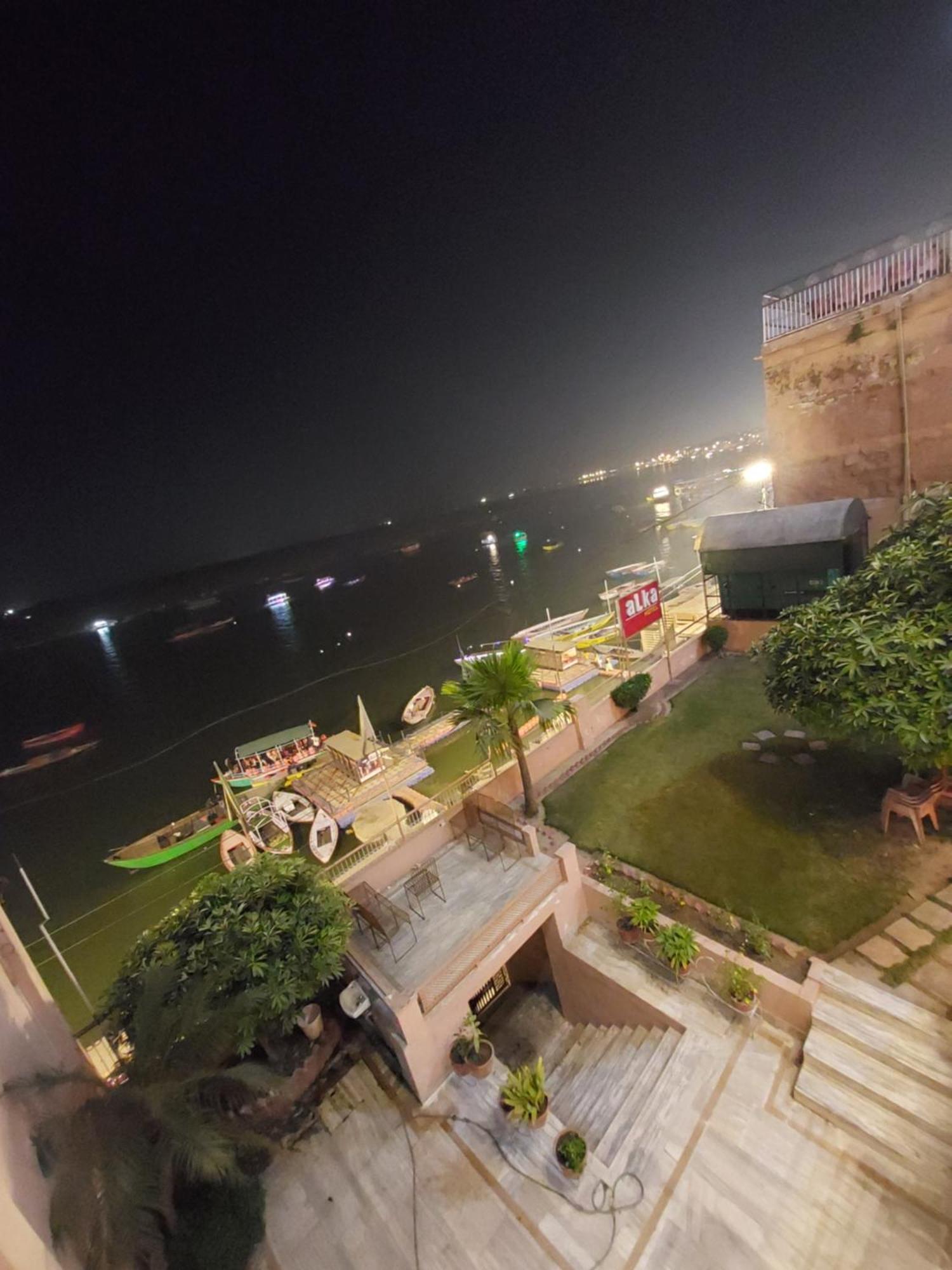 Hotel Alka Varanasi Exterior foto