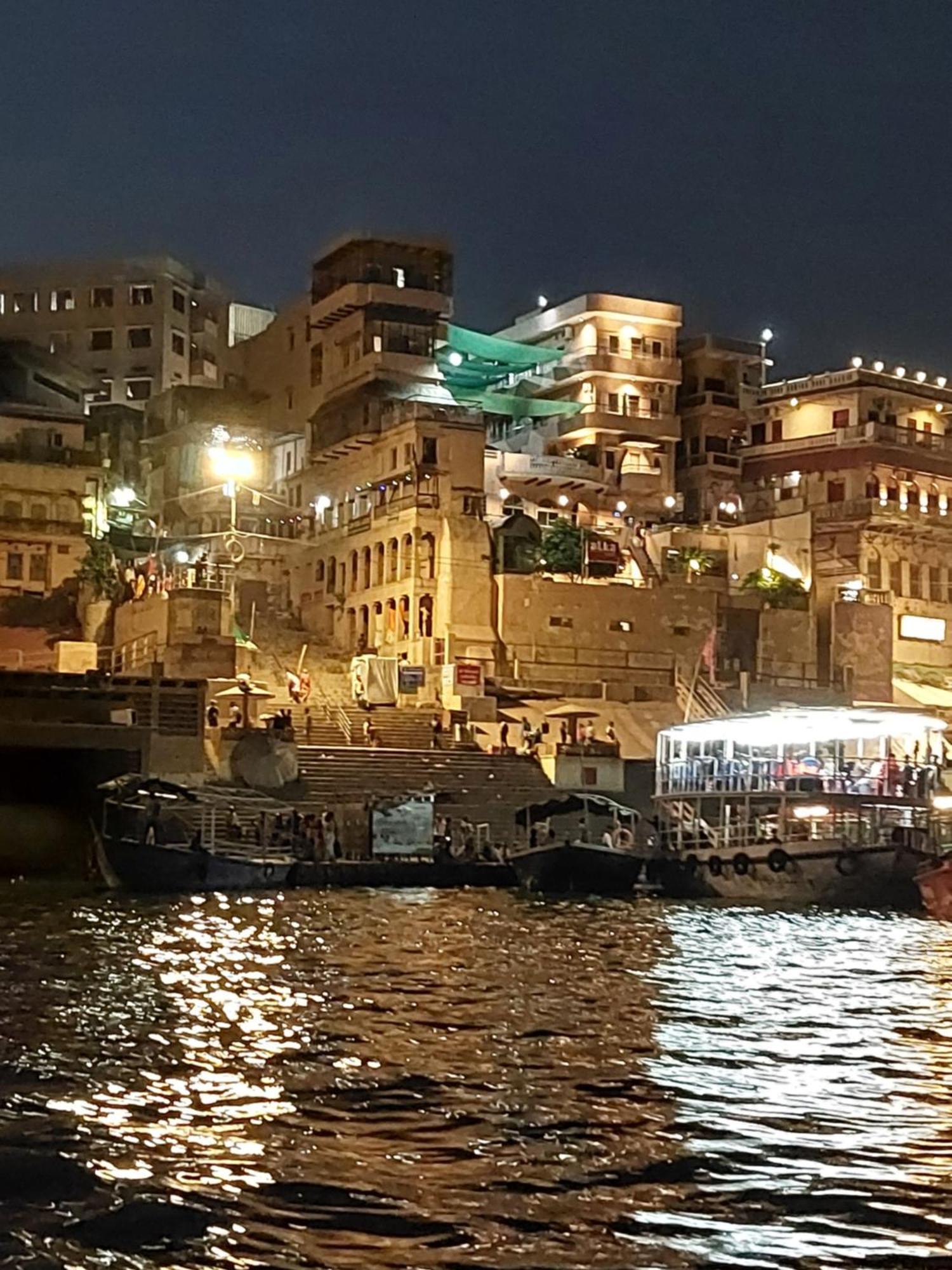 Hotel Alka Varanasi Exterior foto